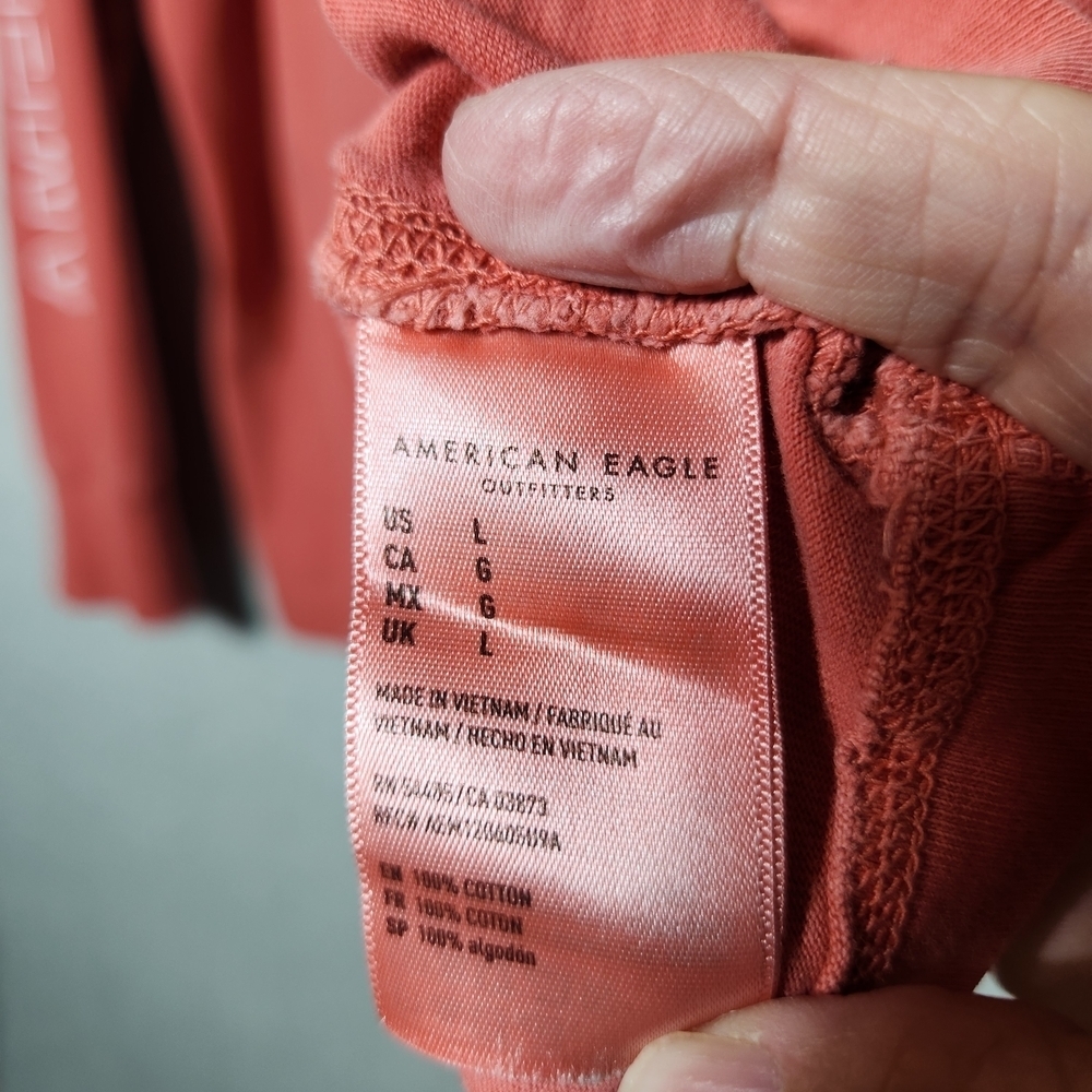 American Eagle Outfitters Men's Large Red(Coral Color) Long Sleeve T Shirt - Picture 4 of 10